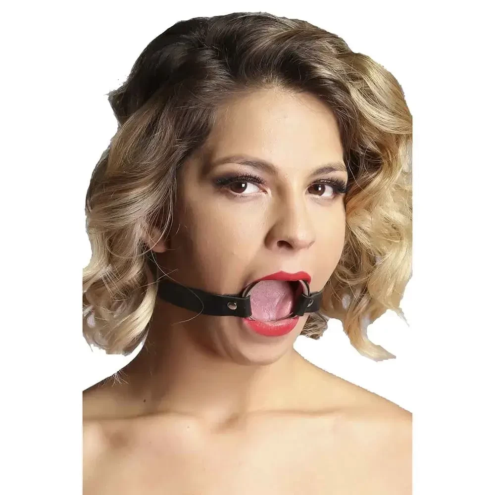 Imagem de mulher usando Mordaça Com Argola E Acesso à lingua BDSM Ring Gag