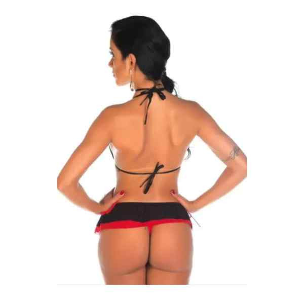 mulher de costas vestida em mini fantasia espanhola