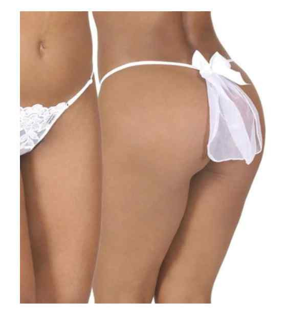 close de mulher vestida em calcinha branca fio com véu modelo noivas