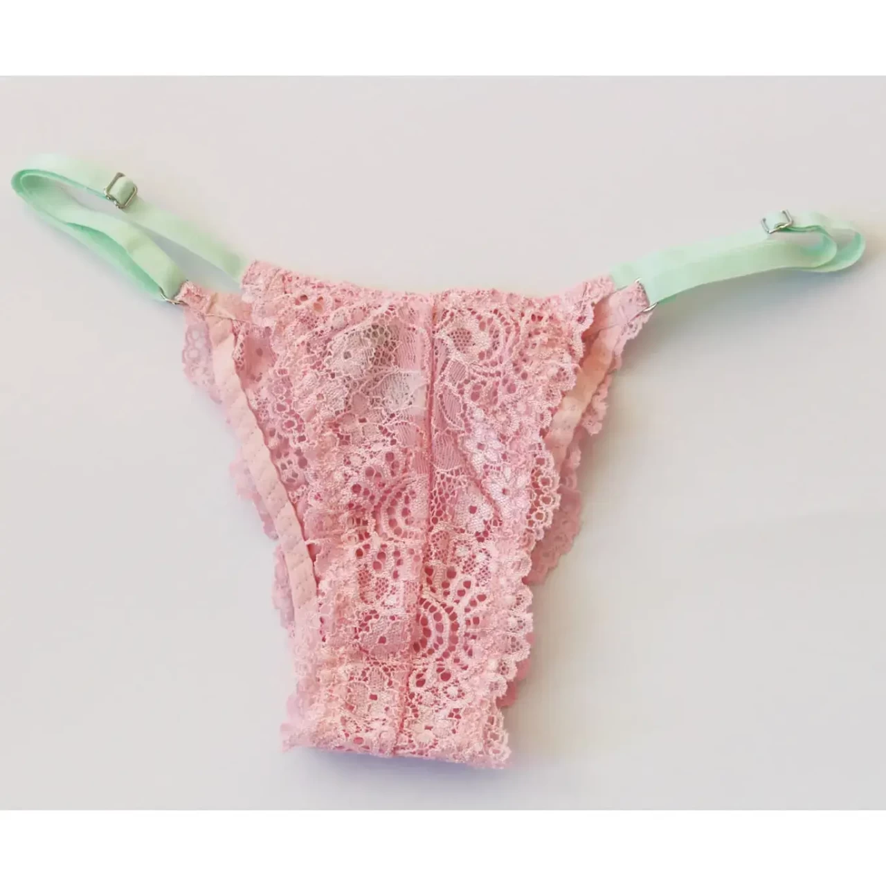 calcinha de lingerie com renda