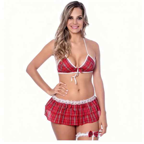 mulher vestida de frente em kit fantasia universitária xadrez vermelho