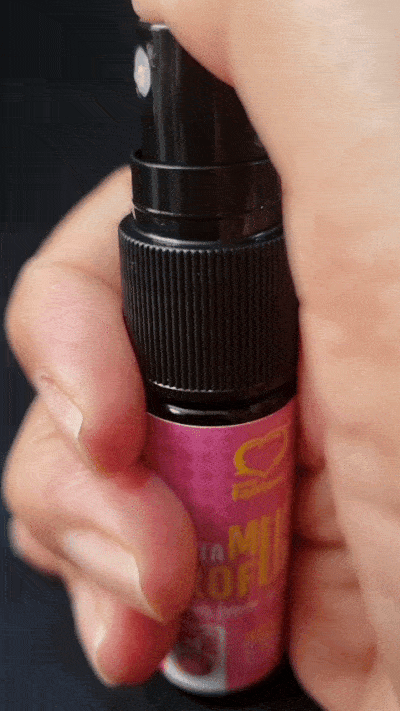 gif spray gel para garganta profunda