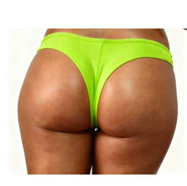 meio corpo de mulher de costas vestida em calcinha colorida fio duplo tamanho médio